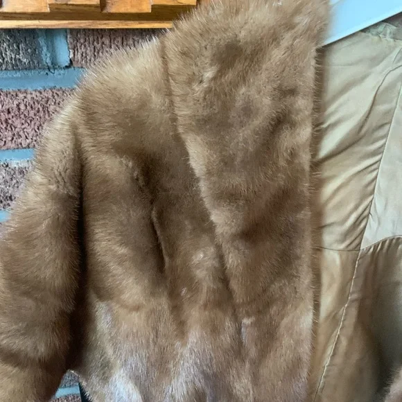 VINTAGE ELEGANT MINK STOLE ONE SIZE FEEL RICH! - Picture 2 of 7